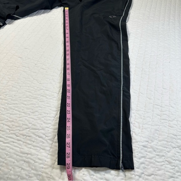 Champion Vintage Boys Black Sweatpants with White Stripes and Pockets - Picture 7 of 16